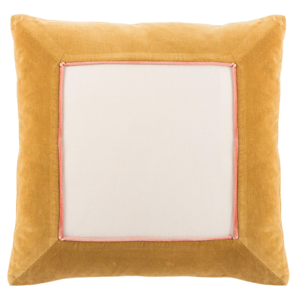 Jaipur Living Hendrix Bordered Gold/ Cream Pillow Cover (22" Square)
