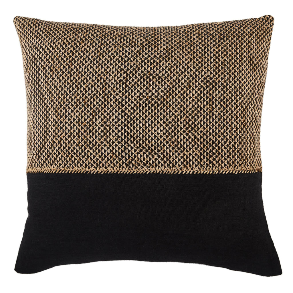Jaipur Living Taiga Sila Geometric Light Tan / Black 22" x 22" Pillow