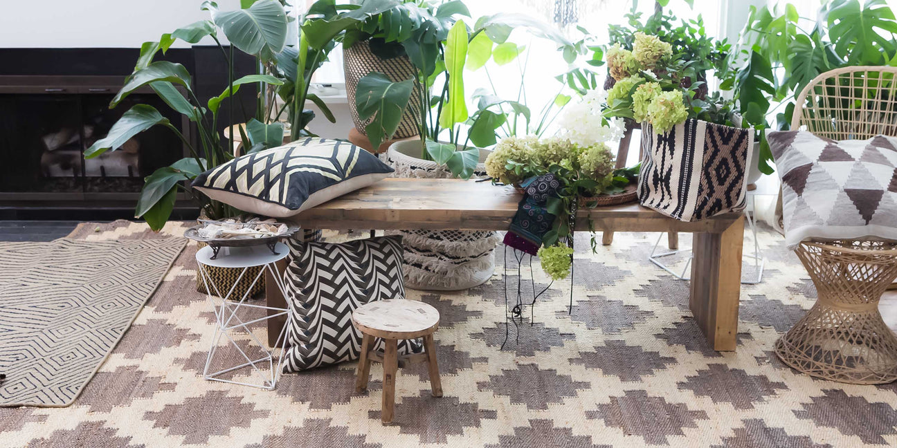 geometric rug, grey diamond shaped rug