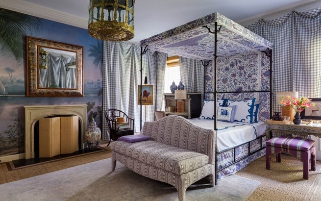 CANOPY BED, CHARLOTTE MOSS BEDROOM, blue and white design, kips bay showhouse, kips bay showhouse 2019, exotic room, feminine design, periwinkle, mural wallpaper, ceiling to floor drapery, blue and white drapery fabric, bench seating, white area rug
