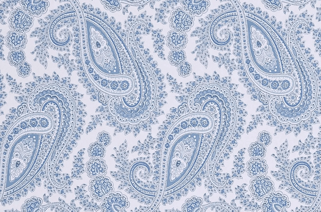 Baker Lifestyle KATHAK PAISLEY DELFT/INDIGO Wallpaper