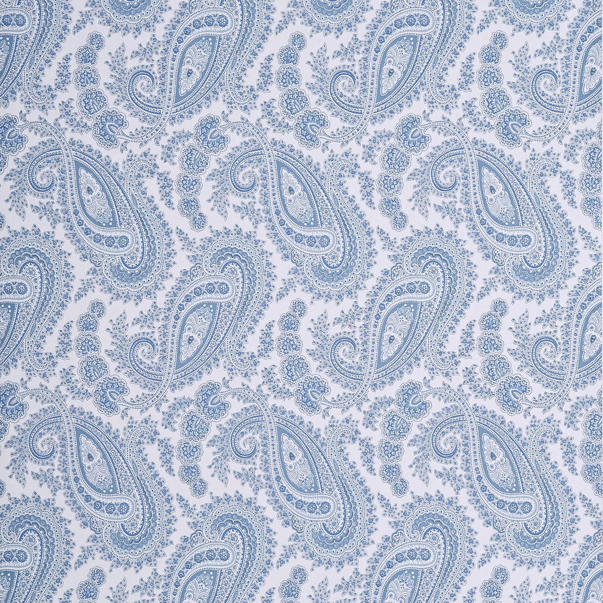 Baker Lifestyle KATHAK PAISLEY DELFT/INDIGO Wallpaper