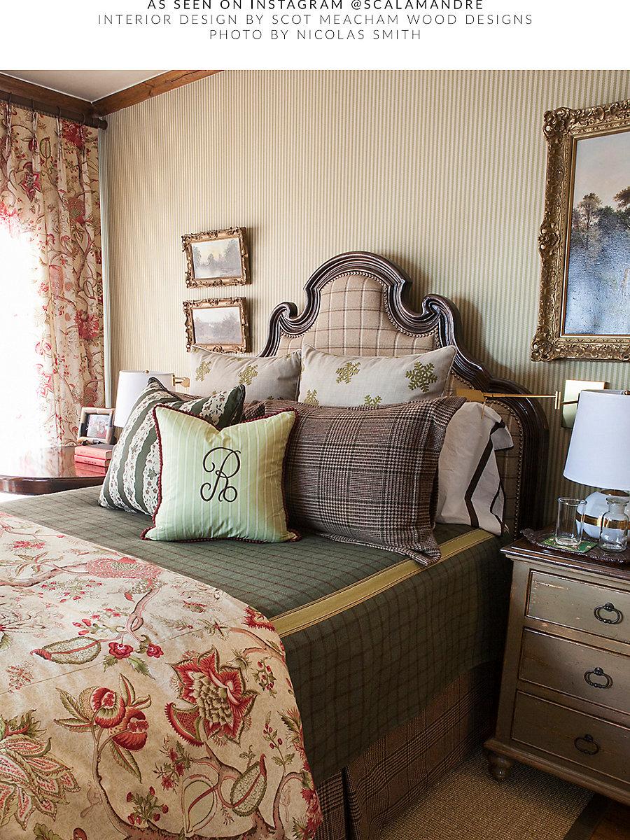 Scalamandre Pondicherry Cotton Print Turkey Red On Lime Fabric