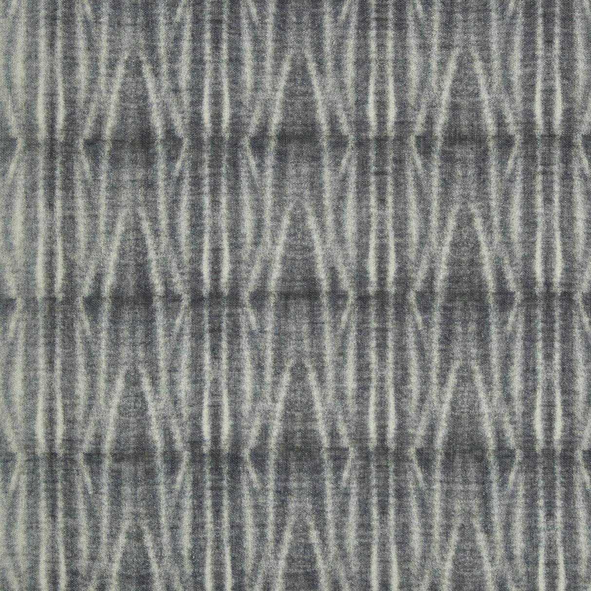 Kravet DESIGN 4588 511 Drapery Fabric