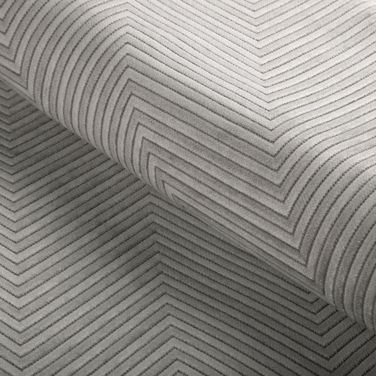 Kravet ZIGANDZAG SILVER Upholstery Fabric