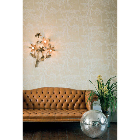 Cole & Son COW PARSLEY STRAW/WHITE Wallpaper