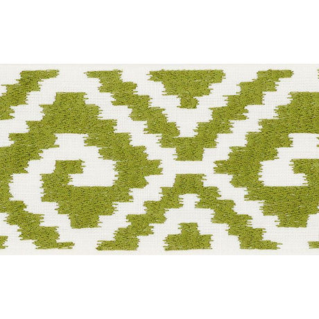 Schumacher Leaf Fillmore Tape