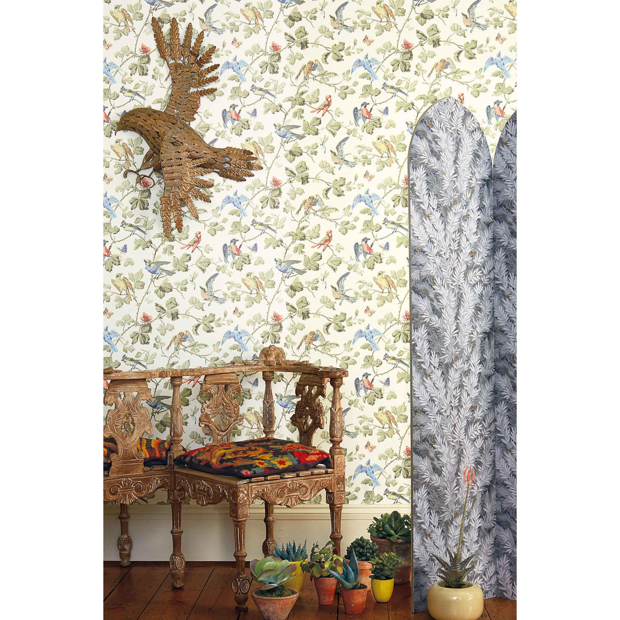 Cole & Son WINTER BIRDS MULTI-COLOURED Wallpaper