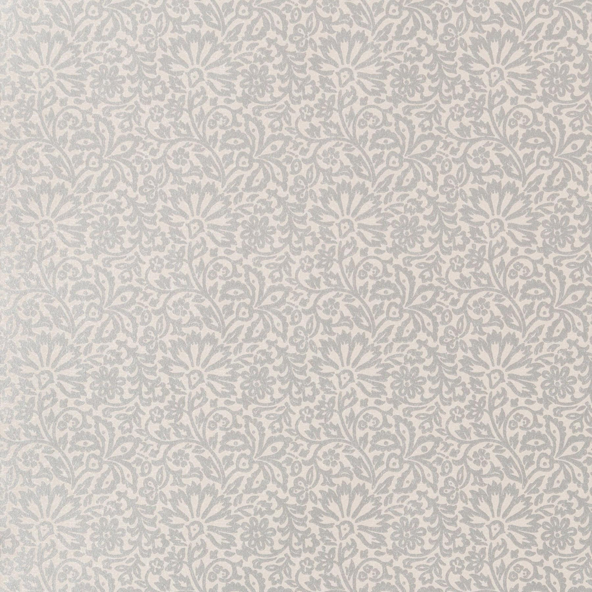 G P & J Baker FLORA SILVER Wallpaper