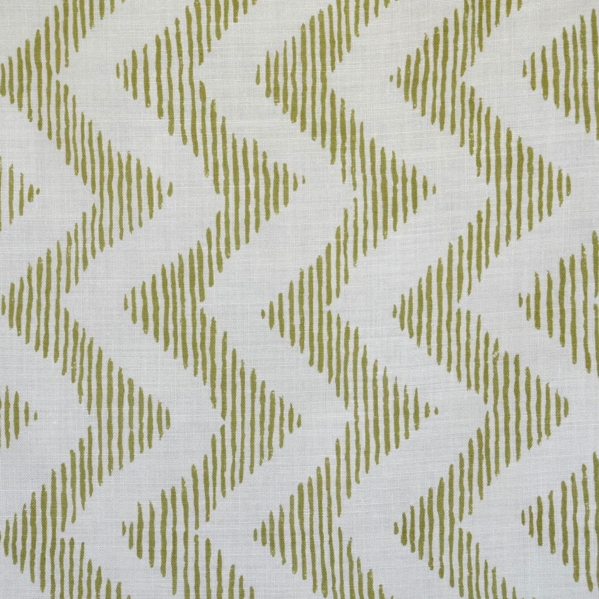 Lee Jofa COLEBROOK GREEN/OYSTER Fabric