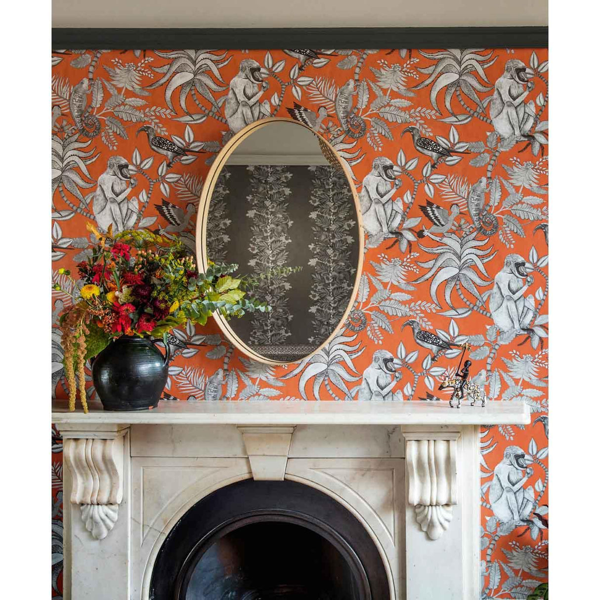 Cole & Son SAVUTI ORANGE Wallpaper