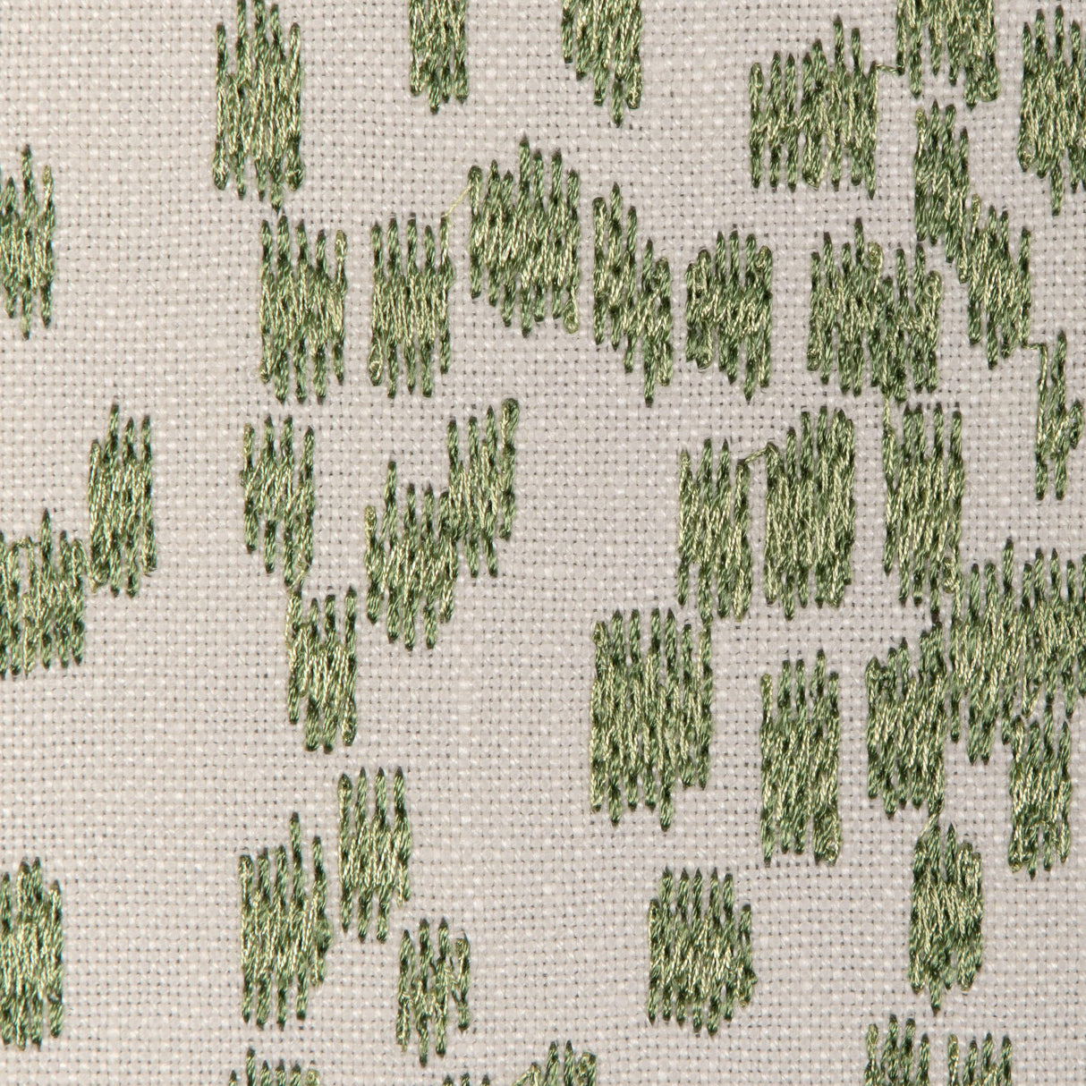 Brunschwig & Fils LES TOUCHES EMB LEAF Fabric