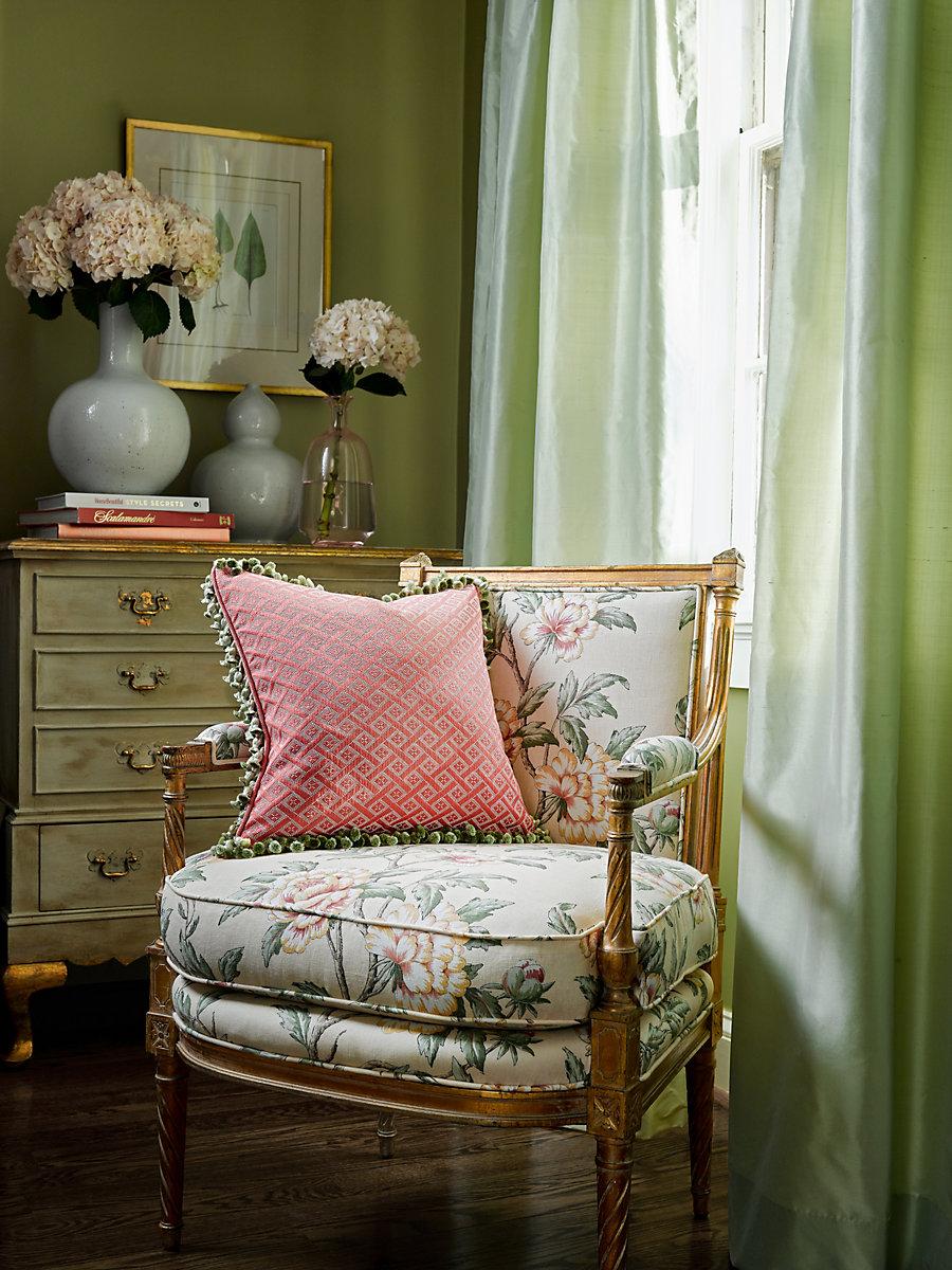 Scalamandre Dynasty Taffeta Kiwi Fabric