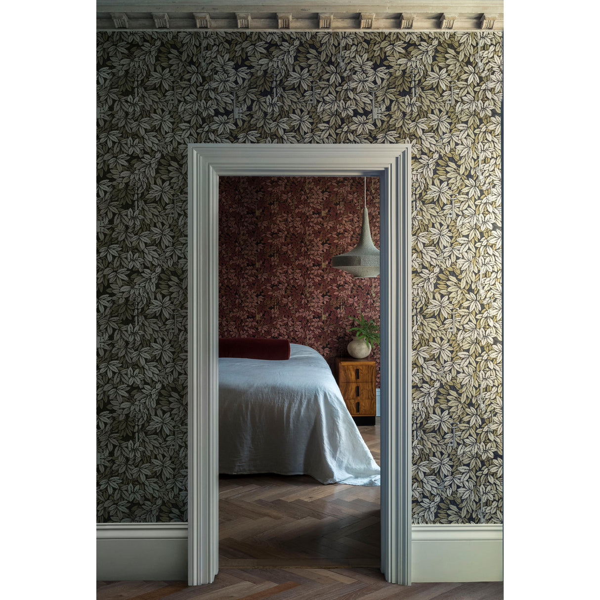 Cole & Son CHIAVI SEGRETE GILVER & GOLD Wallpaper