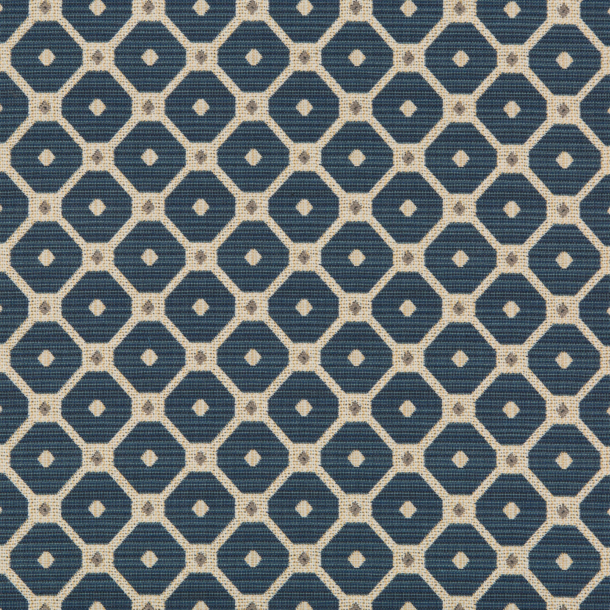 Kravet DESIGN 35011 5 Upholstery Fabric