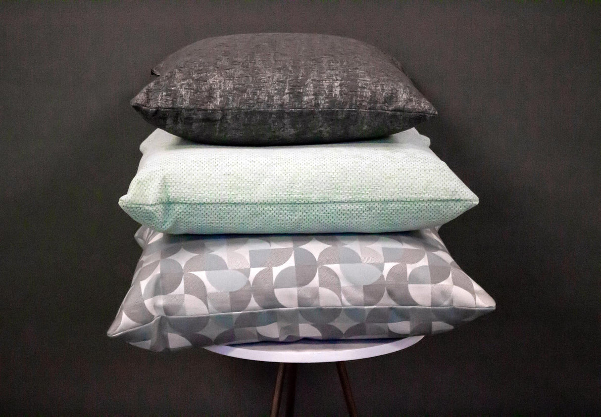 Kravet DANCING LEAVES MOONLIGHT Upholstery Fabric