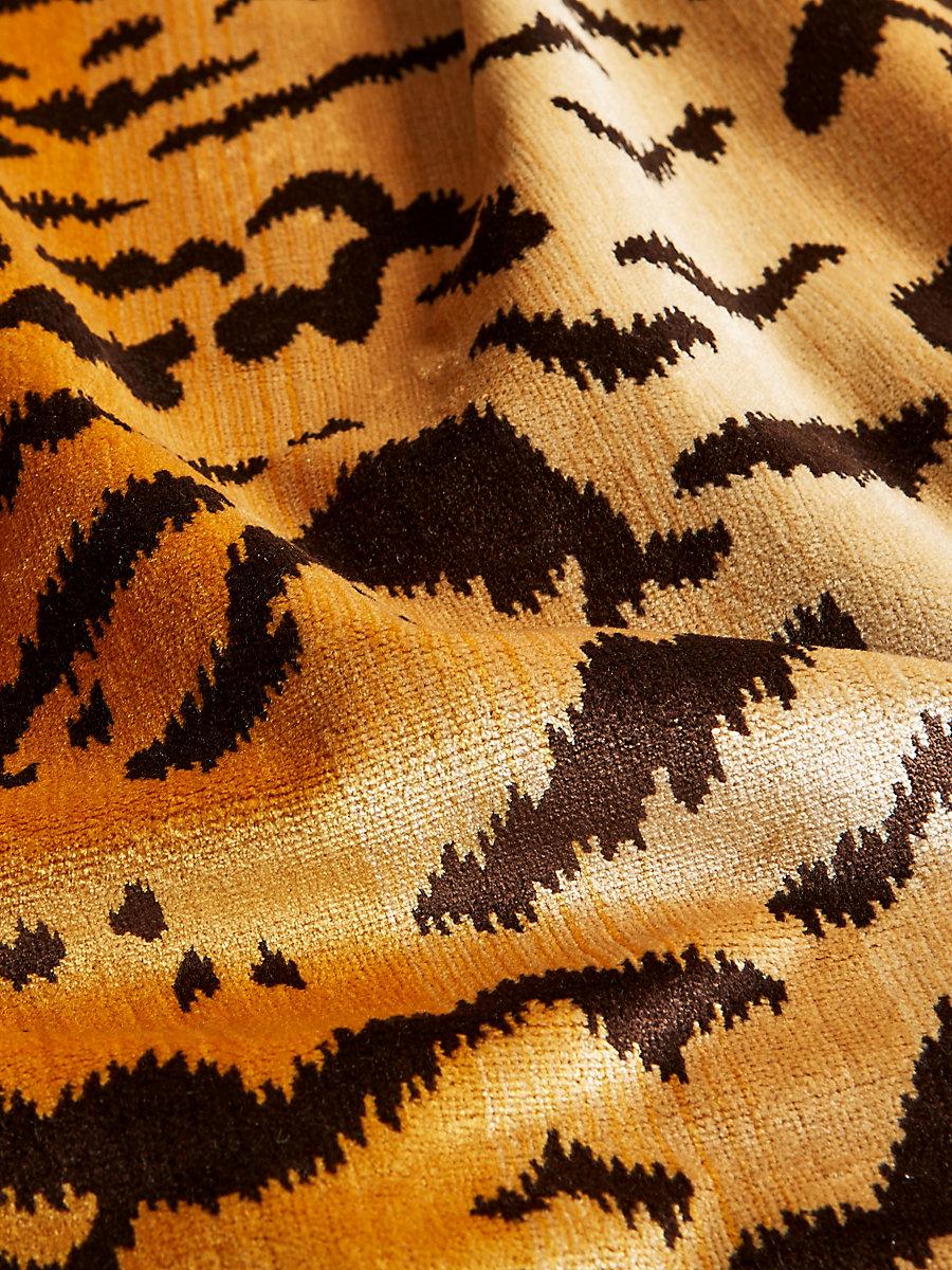 Scalamandre Tigre | Silk Ivory, Gold & Black Fabric
