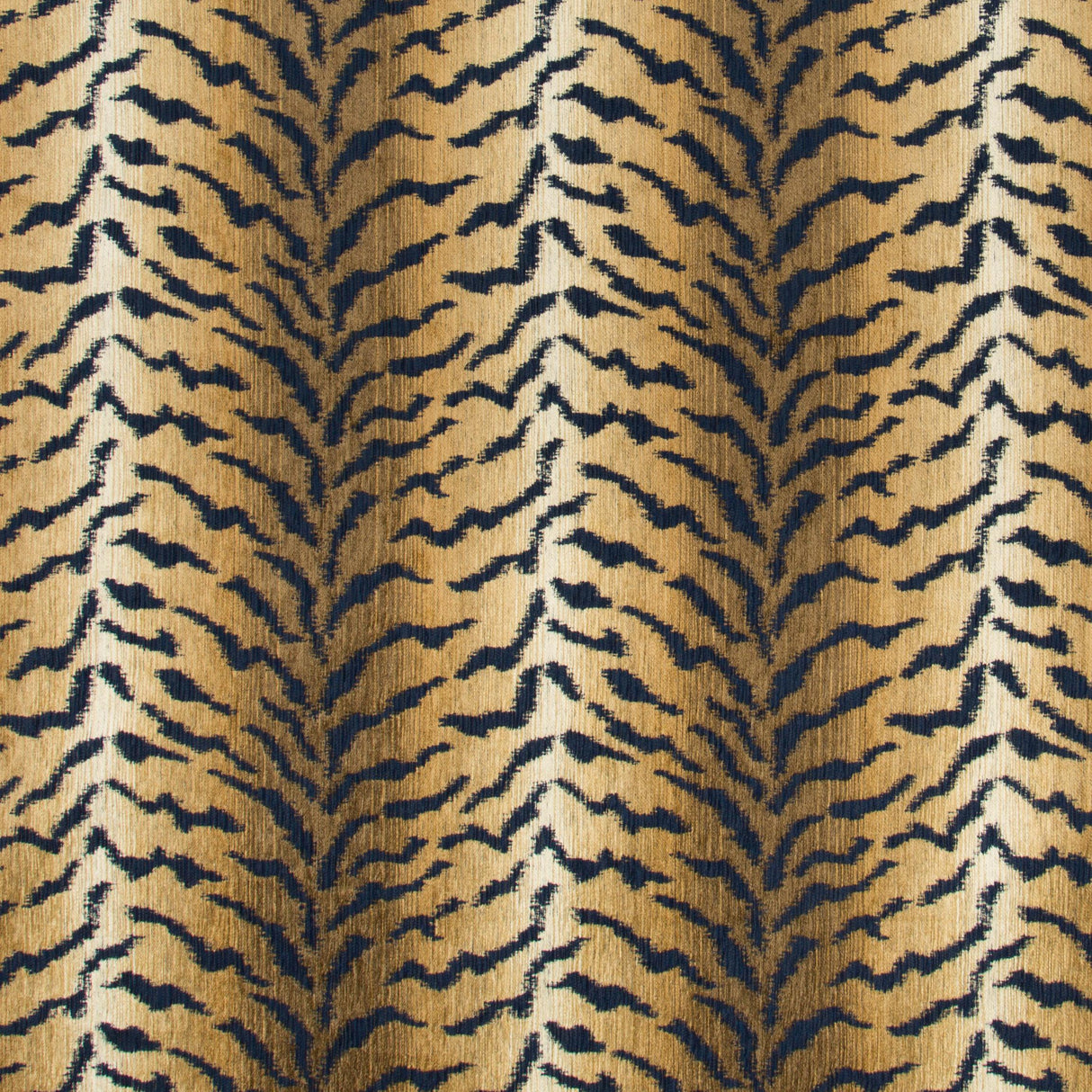 Kravet DESIGN 35010 516 Upholstery Fabric