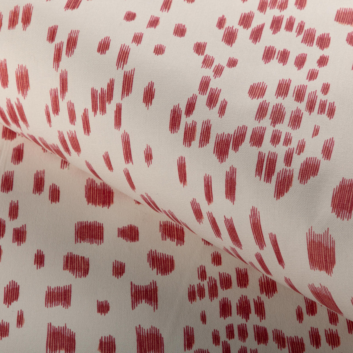 Brunschwig & Fils LES TOUCHES BERRY Fabric