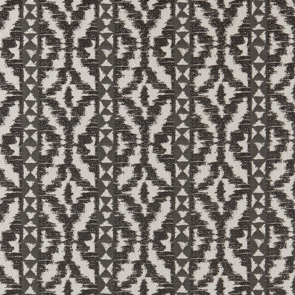 Clarke & Clarke BW1005 BLACK/WHITE Fabric