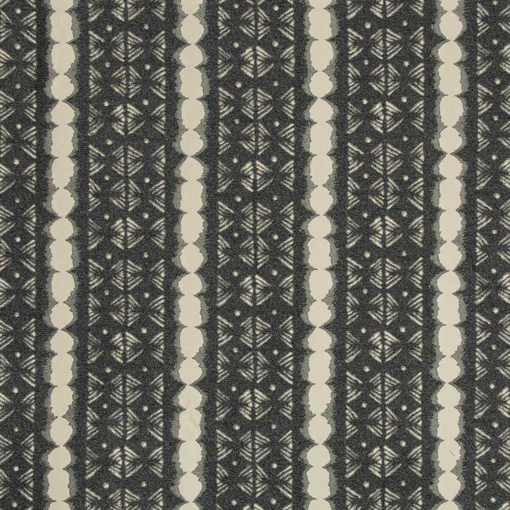 Kravet KRAVET DESIGN 35743-21 Fabric