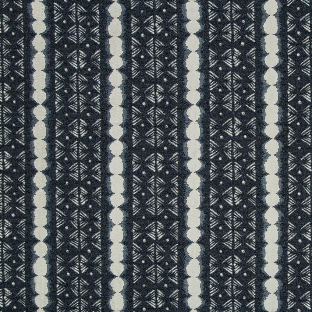 Kravet KRAVET DESIGN 35743-51 Fabric