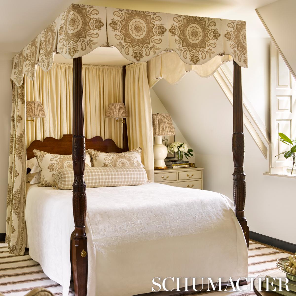 Schumacher Lange Glazed Linen Ivory Fabric