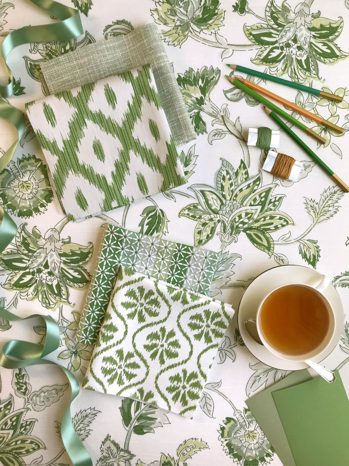 Kravet TIRU VINE ARBOR Fabric