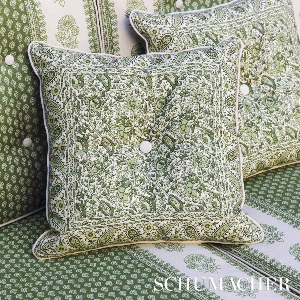 Schumacher Daisy Indoor/Outdoor Leaf Green Fabric