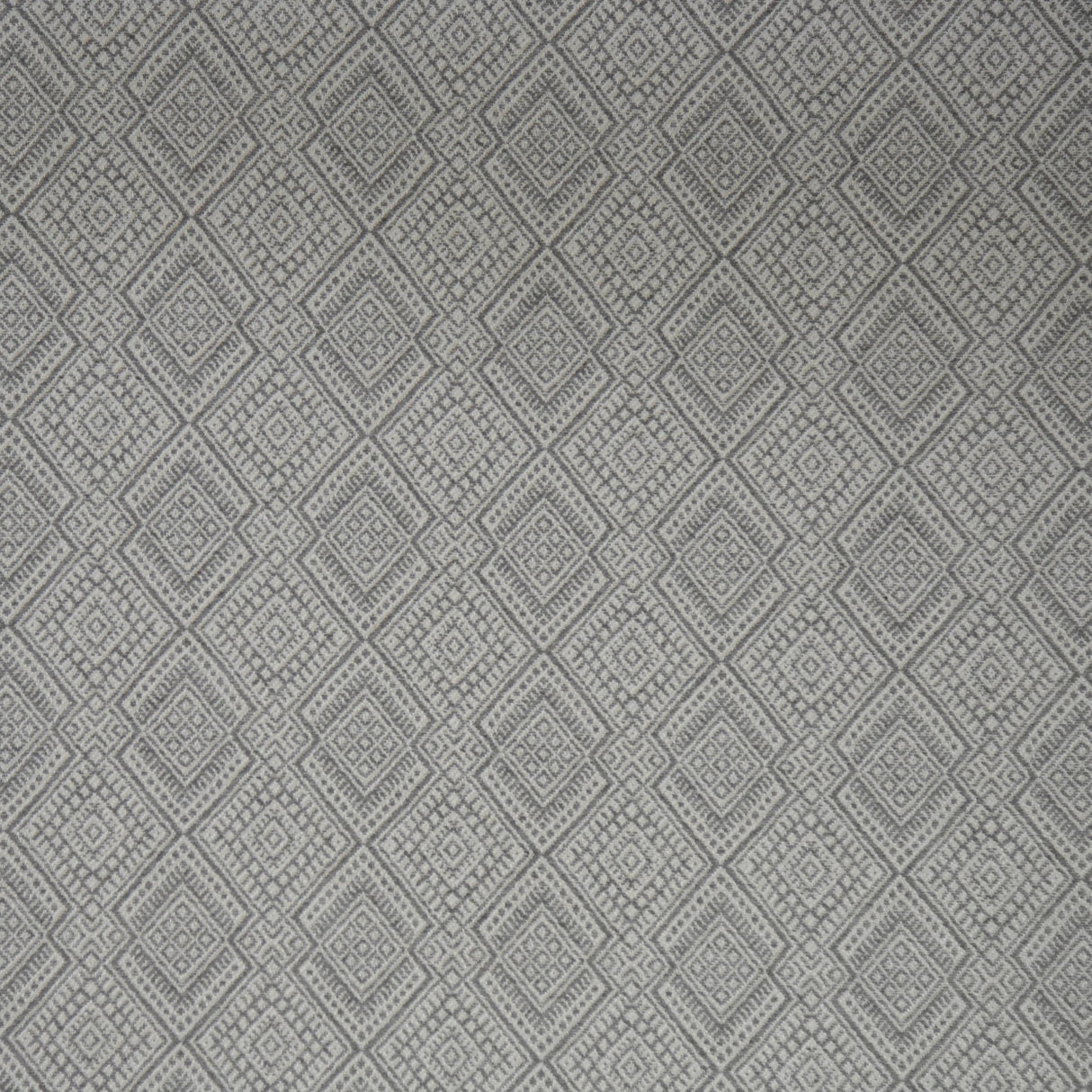 Kravet IGUAZU PLATINUM Fabric