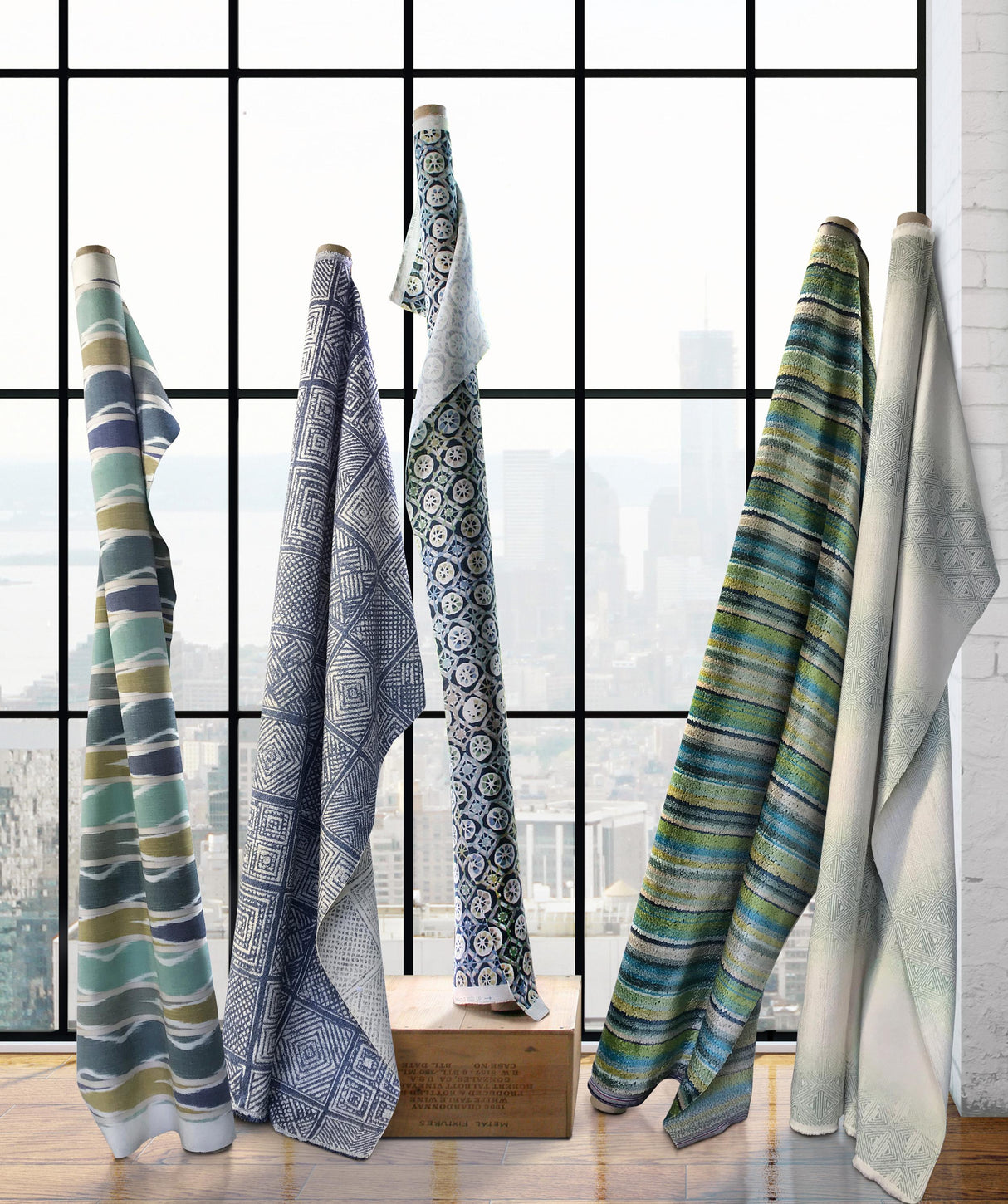 Kravet STITCH RESIST ROYAL Fabric