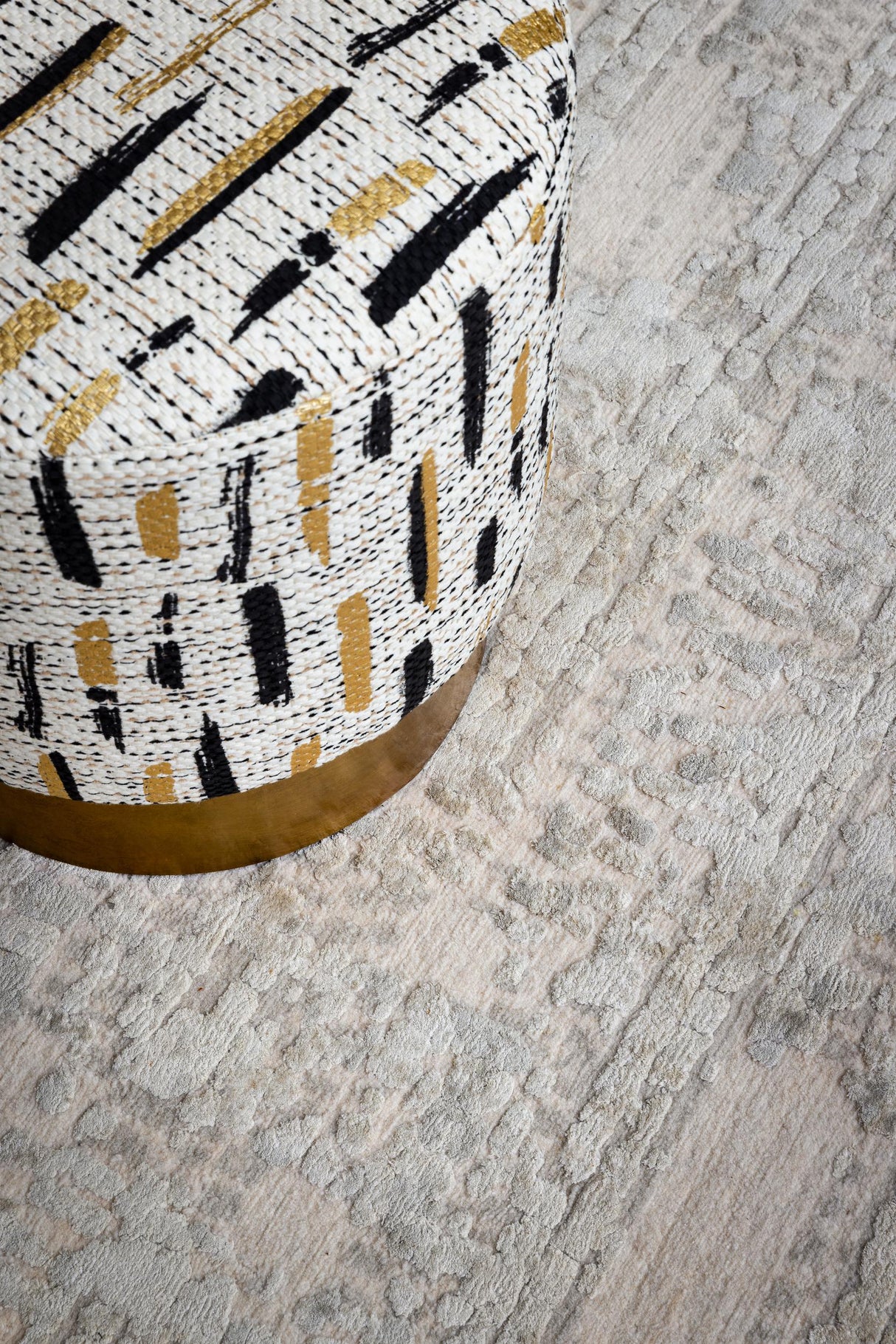 Gaston Y Daniela VASCO 001 Upholstery Fabric