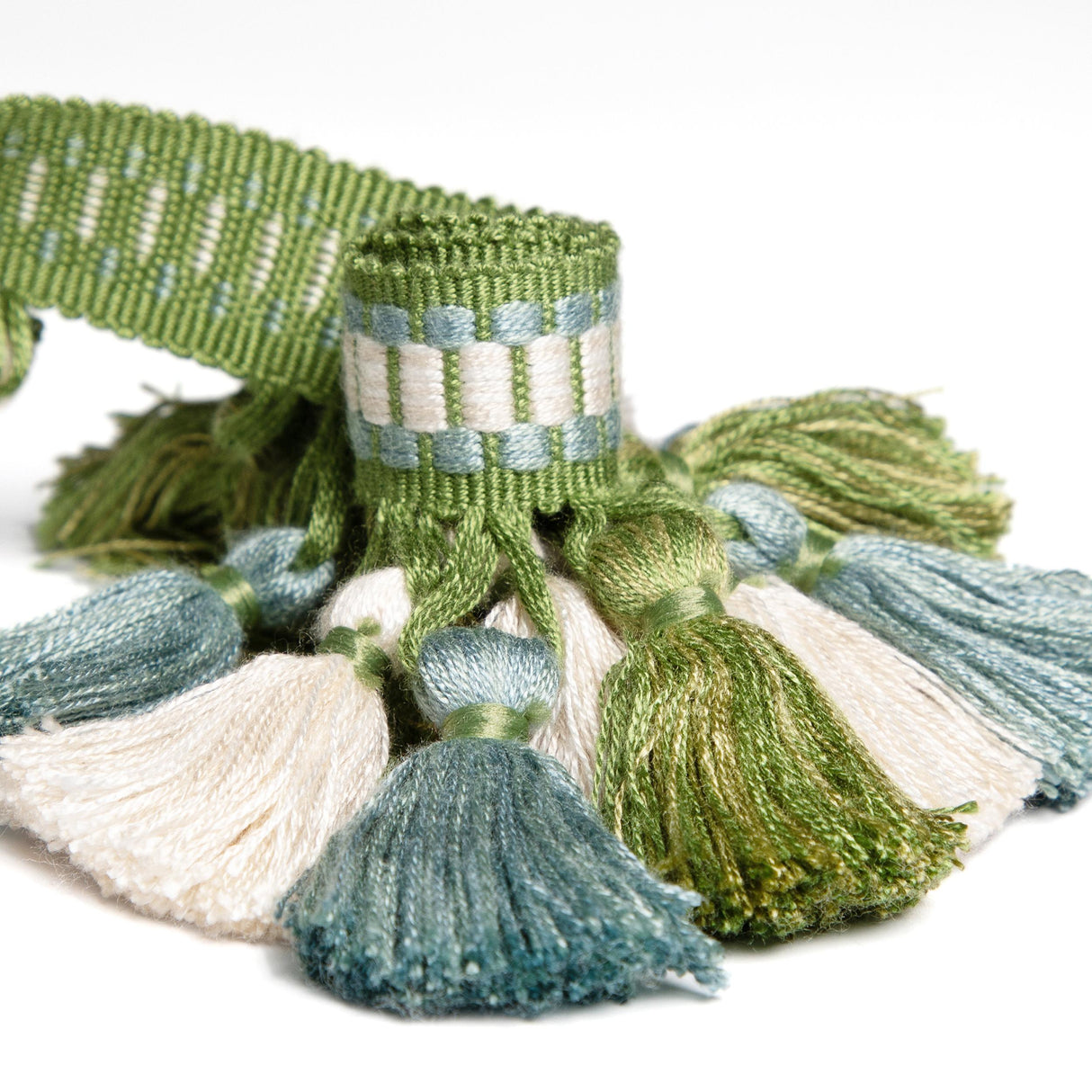 Brunschwig & Fils ANDRE TASSEL FRINGE LEAF Trim