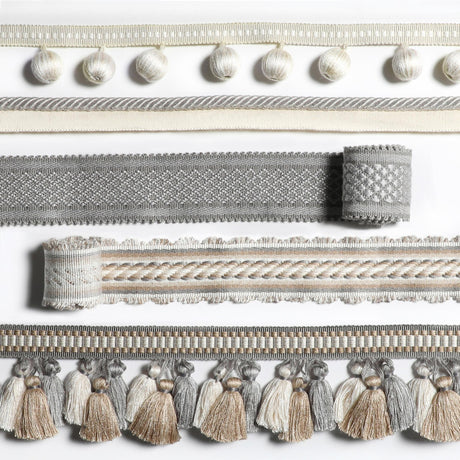 Brunschwig & Fils CLAUDE BALL FRINGE SNOW Trim