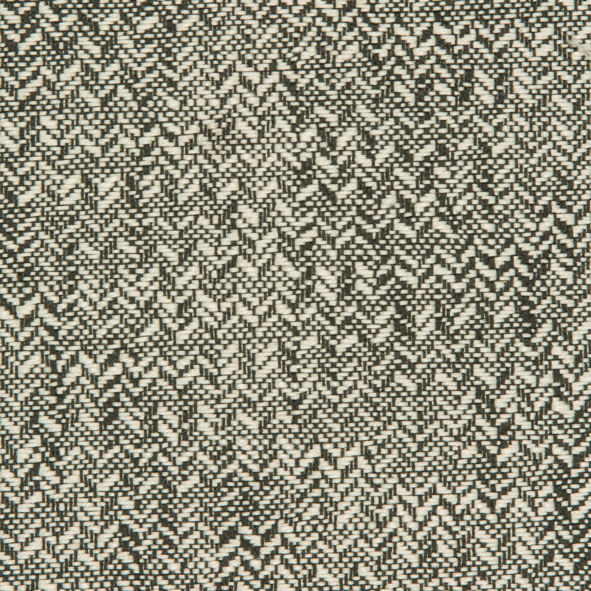 Kravet DESIGN 36089 21 Upholstery Fabric