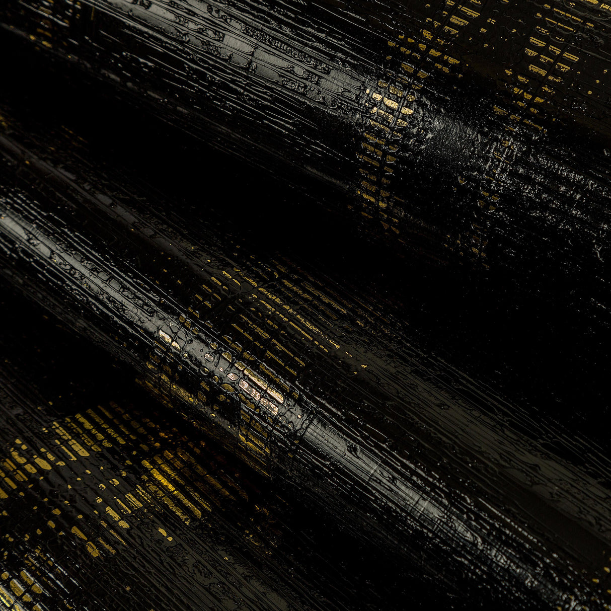 Brunschwig & Fils LES PLUMES ONYX Wallpaper