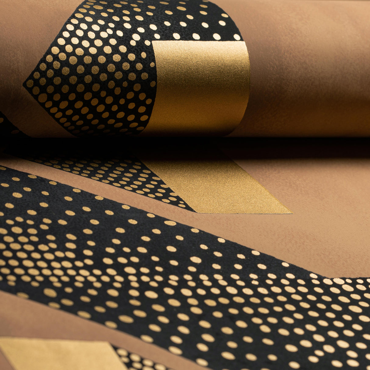 Brunschwig & Fils LE TONNERRE GOLD Wallpaper