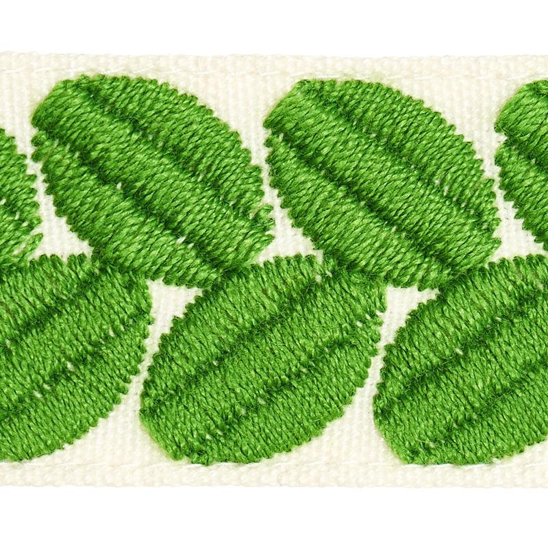 Schumacher Leaf Berkeley Tape Narrow
