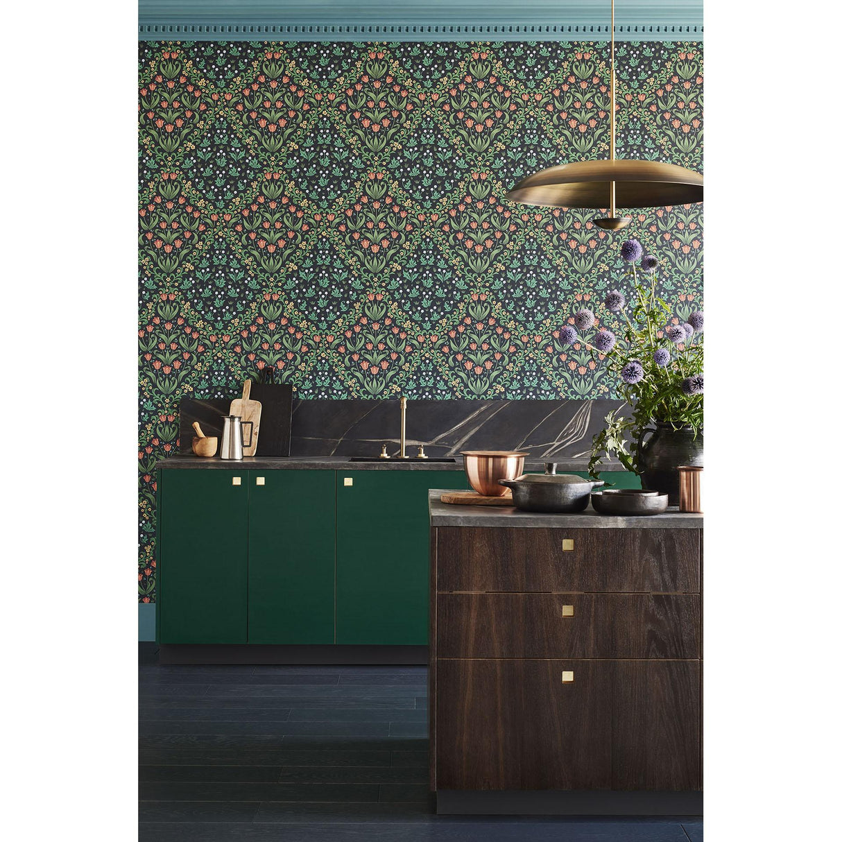 Cole & Son TUDOR GARDEN RO&FGRN/CHAR Wallpaper