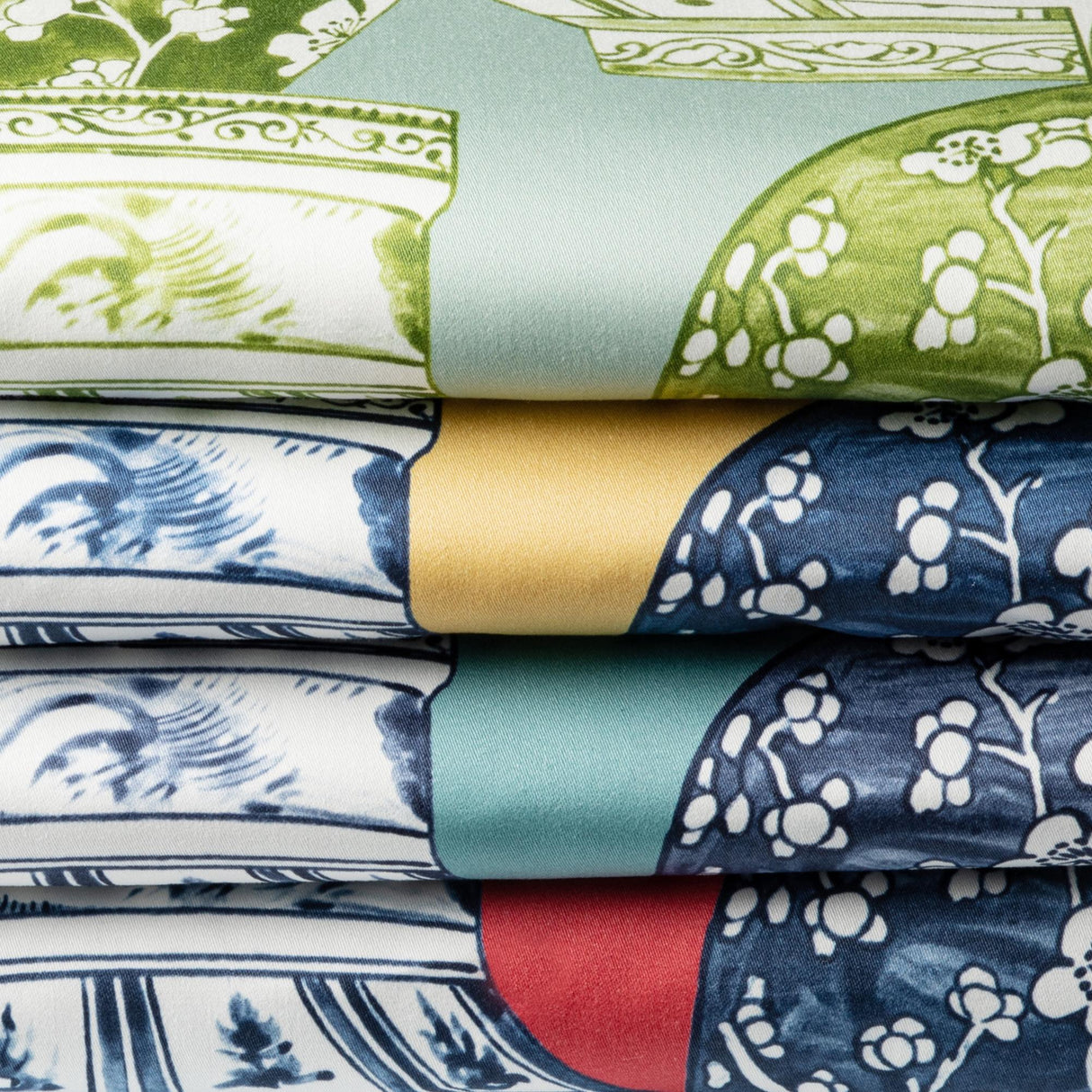 Lee Jofa PANDAN PRINT MAIZE/BLUE Fabric