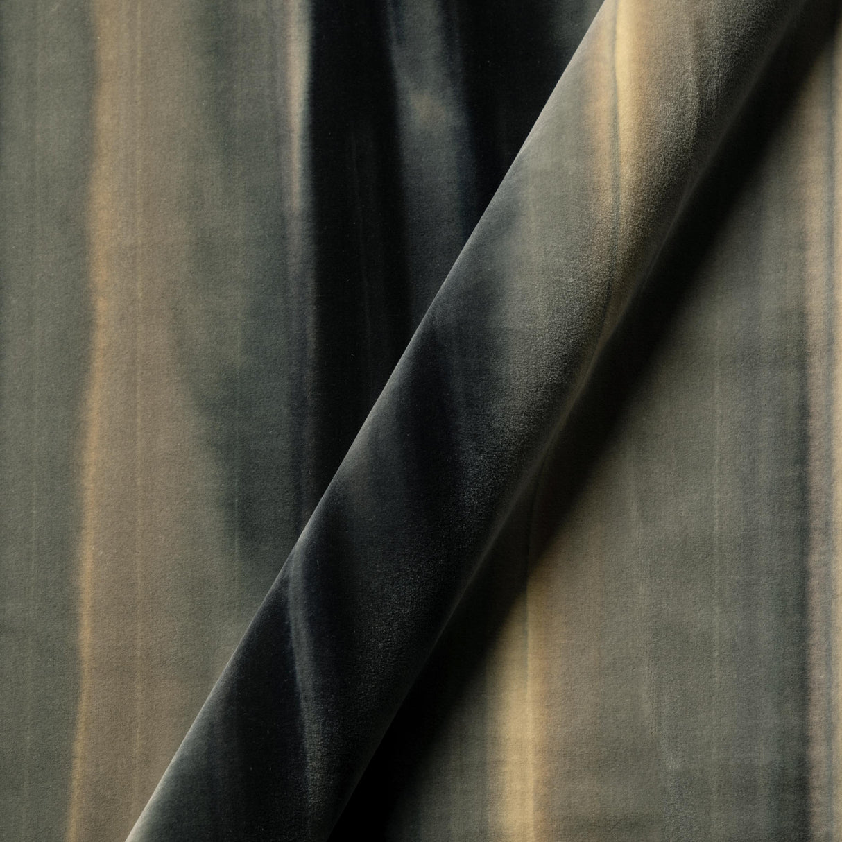 Kravet ABACO SILT Upholstery Fabric