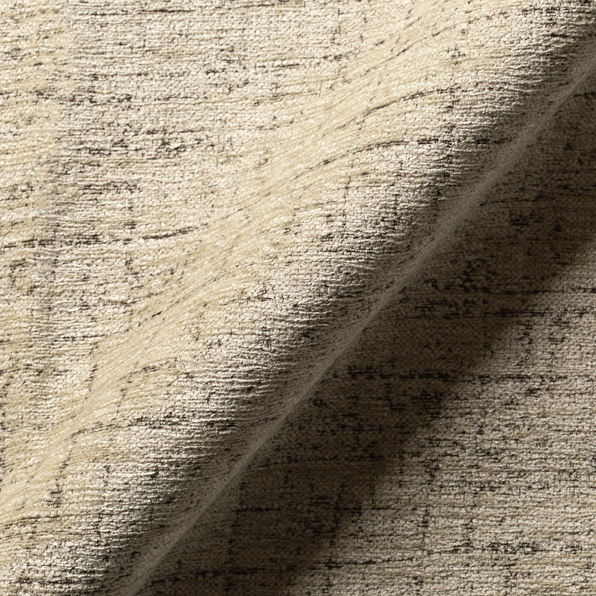 Kravet COUTURE 35890 16 Upholstery Fabric