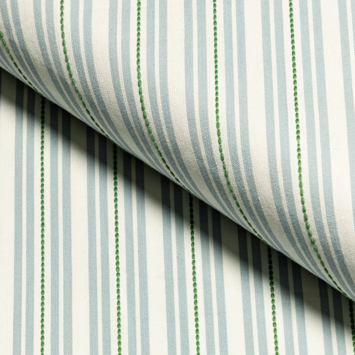 Kravet BASICS 36046 135 Fabric