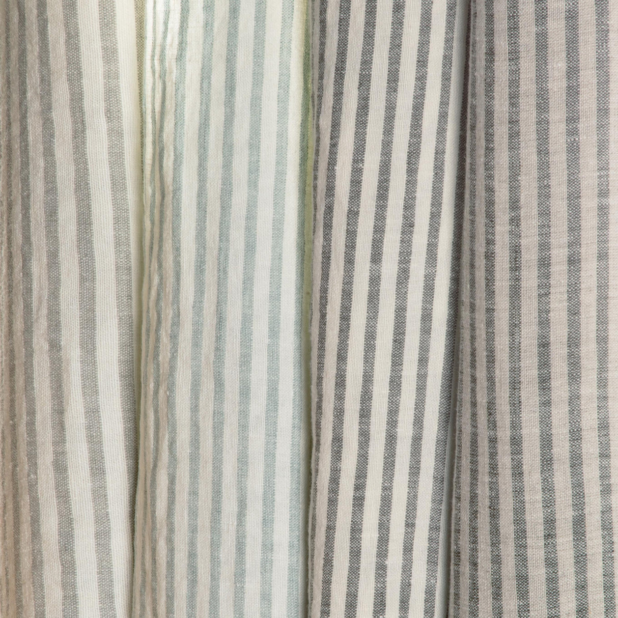 Kravet DESIGN 4839 21 Drapery Fabric