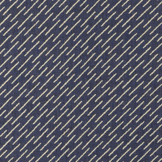 Lee Jofa ESKER WEAVE NAVY/CREAM Upholstery Fabric