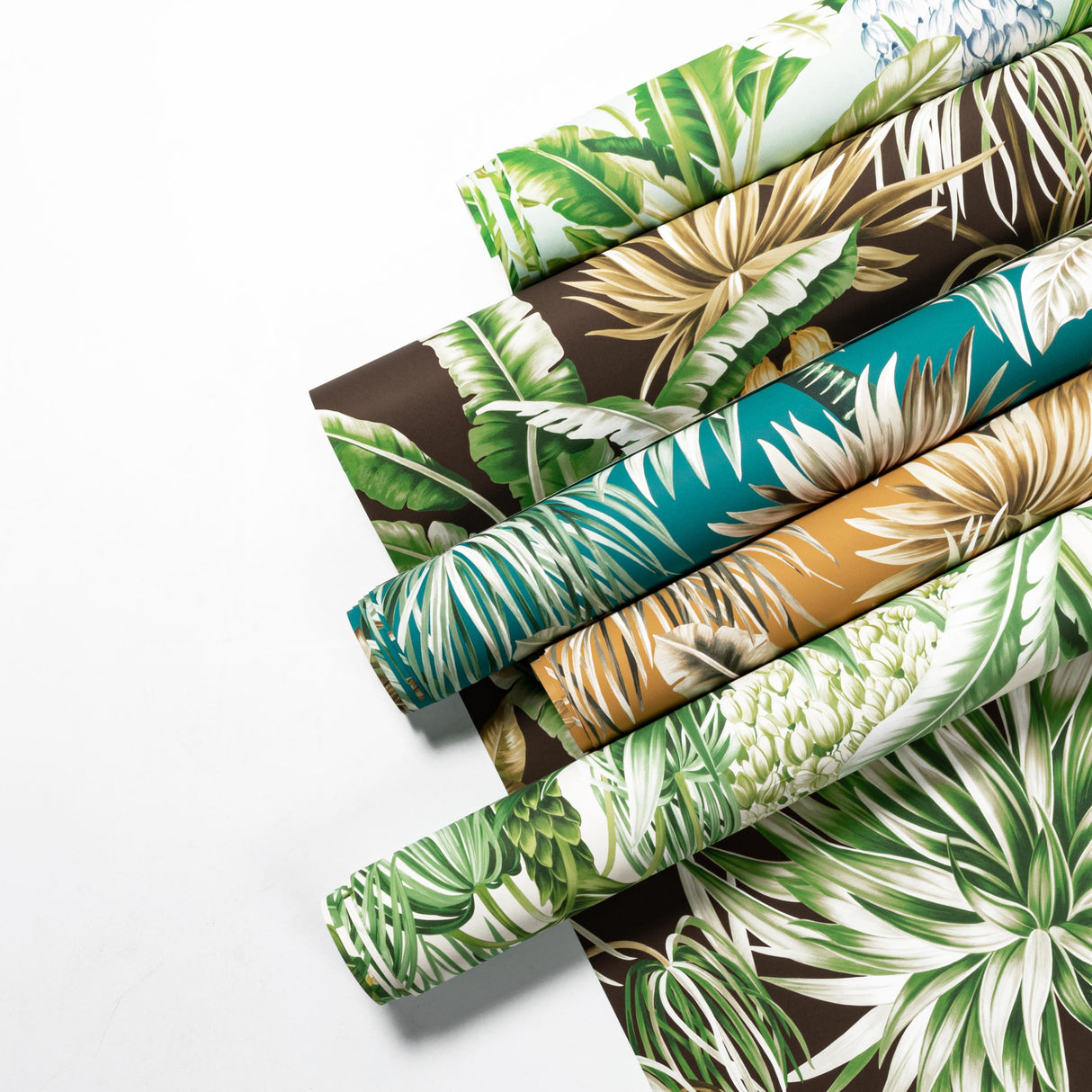 Lee Jofa CALUYA PAPER ESPRESSO Wallpaper