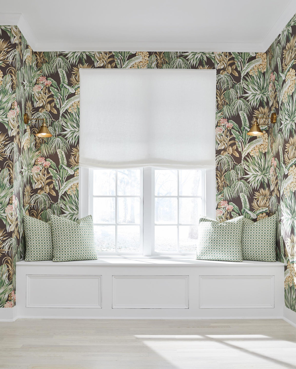 Lee Jofa CALUYA PAPER ESPRESSO Wallpaper