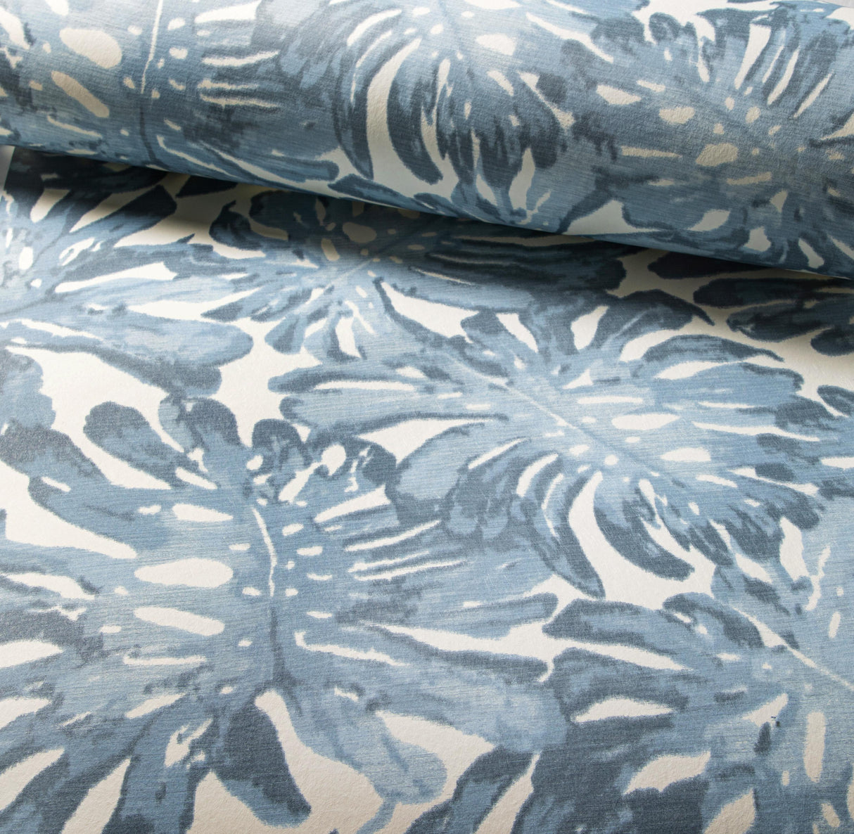 Lee Jofa CALAPAN PAPER BLUE Wallpaper