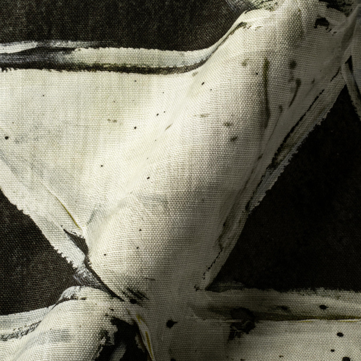 Kravet TEATRINO EBONY Fabric