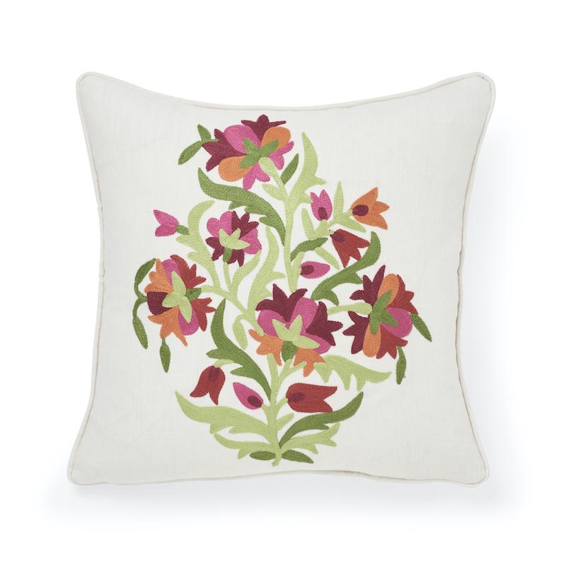 Schumacher Garnet 18" x 18" Antalya Medallian Pillow Pair